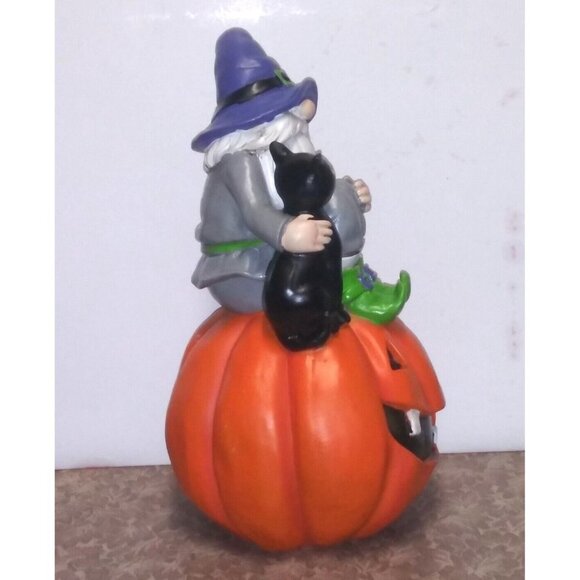 NWT Jack O Lantern Gnome with black cat Halloween resin figurine NEW 12.5" tall - Picture 3 of 9